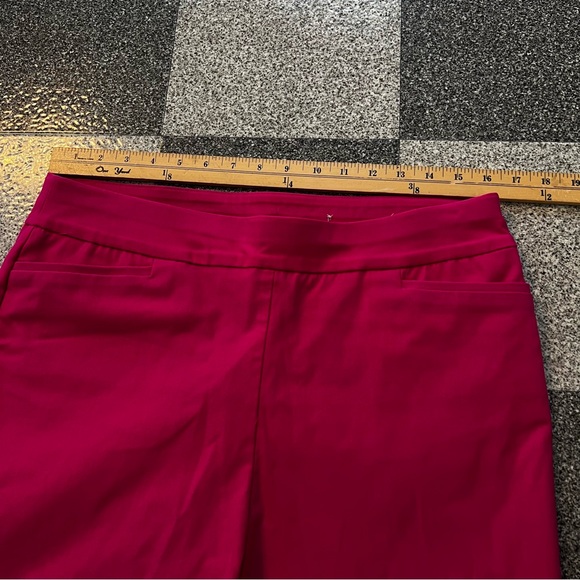 NWOT Chico's Brigitte Pull On River Slim Capris- Size 10 - Picture 4 of 8